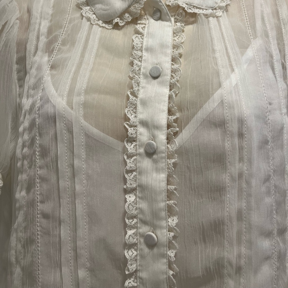 J.CREW Ivory Sheer Chiffon Lace
Trim Button Up Shirt Size 6 - NWT - Picture 7 of 15